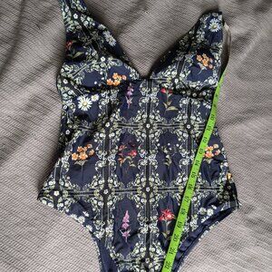 Agua Bendita for Target M Dainty Floral EUC